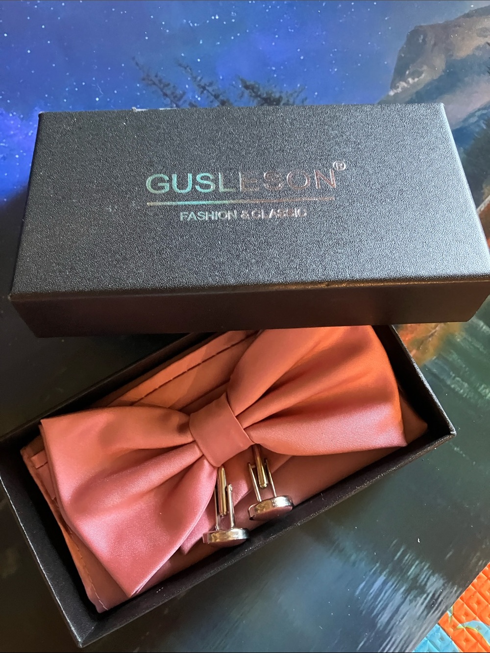 NIB GUSLECON Pink Bow Tie with Cufflinks - mauve pink